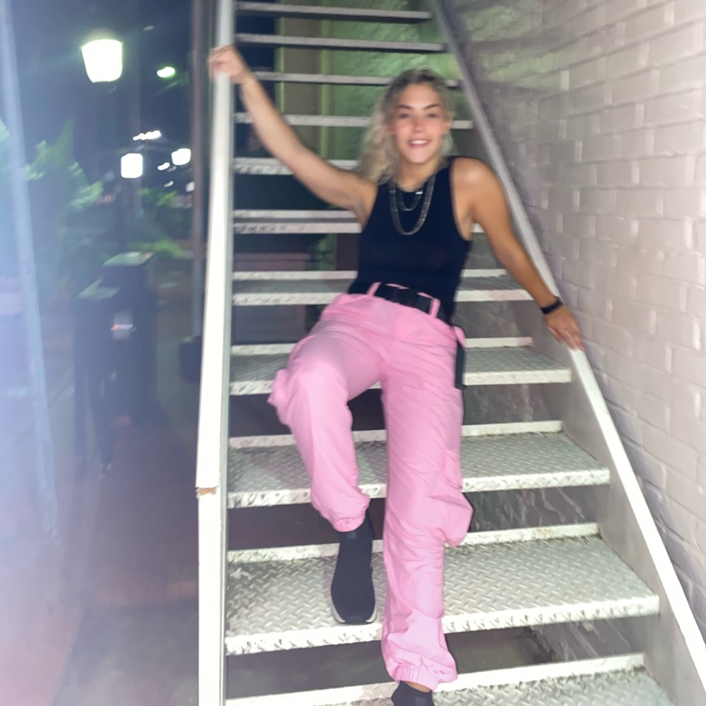 Meet your Posher, Adriana